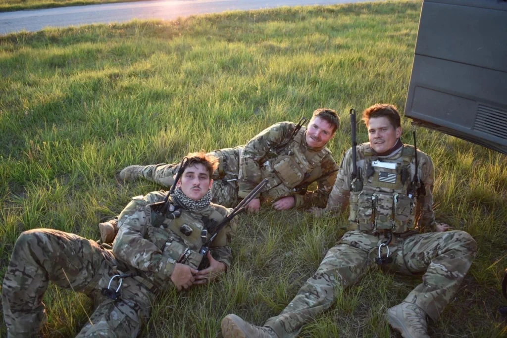 team photo of veterans contracting North Carolina owner Daniel