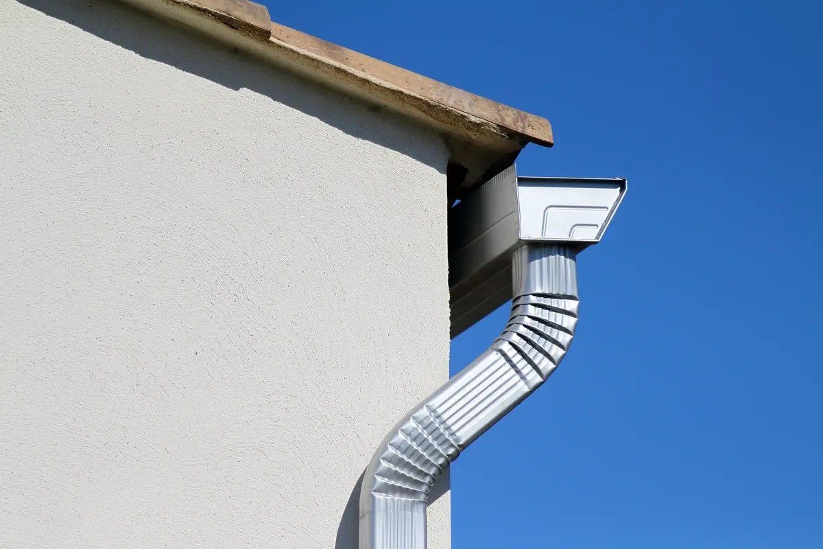 stucco house gutter